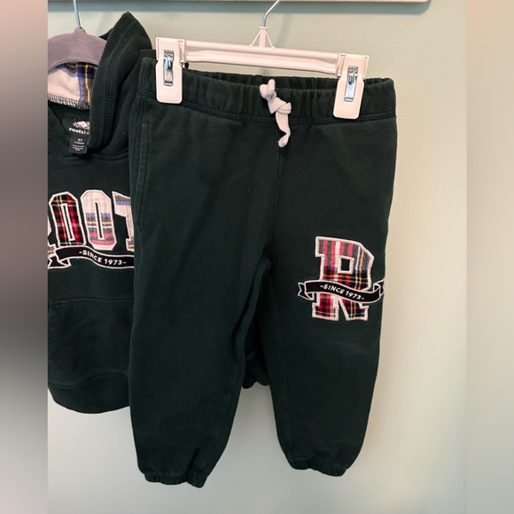 Roots Matching Set - Picture 4 of 6